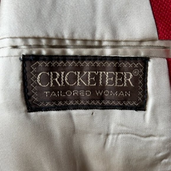 Ladies red blazer - Picture 2 of 3